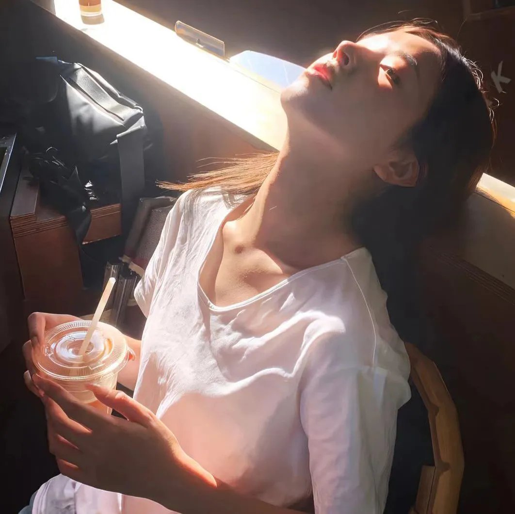 亲爱的,不要跨过那条江